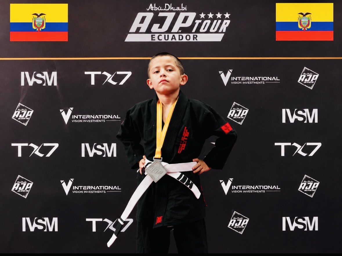 MATIAS CASTRO